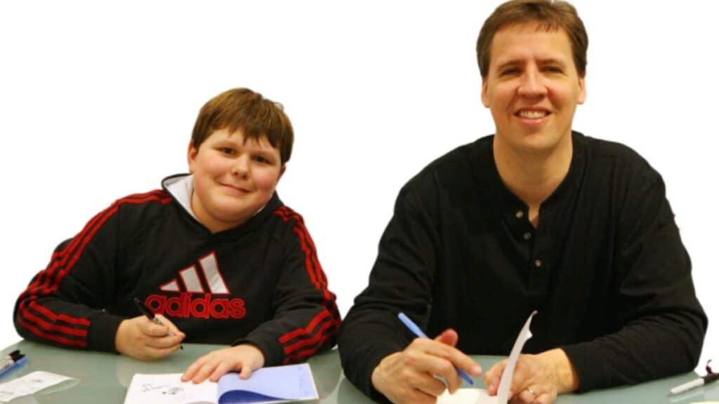 Jeff Kinney Net Worth-How much does Diary of a Wimpy Kid make-Jeff Kinney